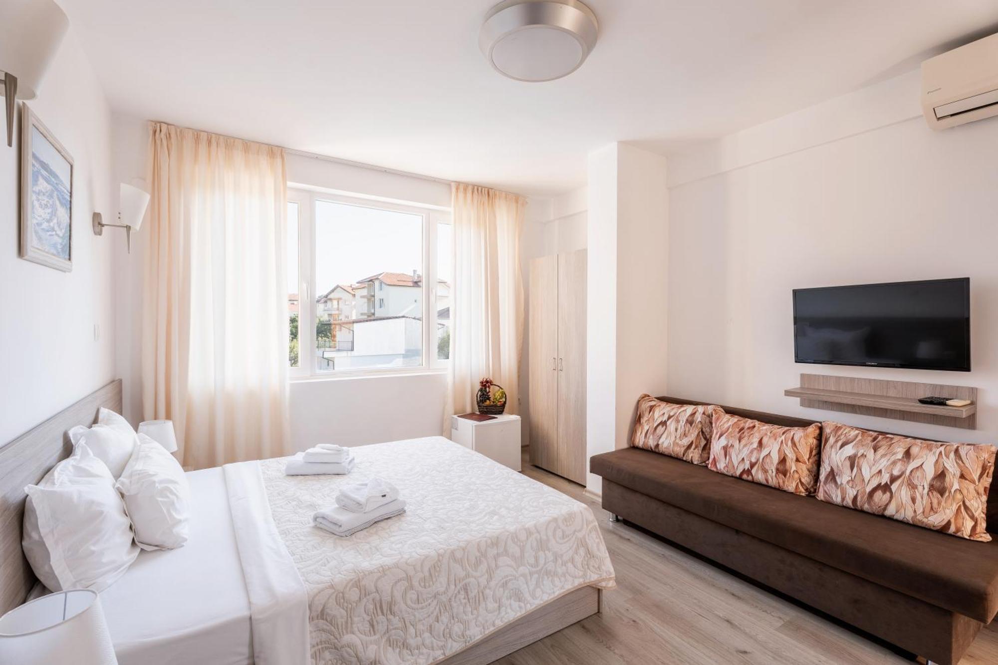 Boutique Wellness Hotel Ambrosia 체르노모레츠 외부 사진