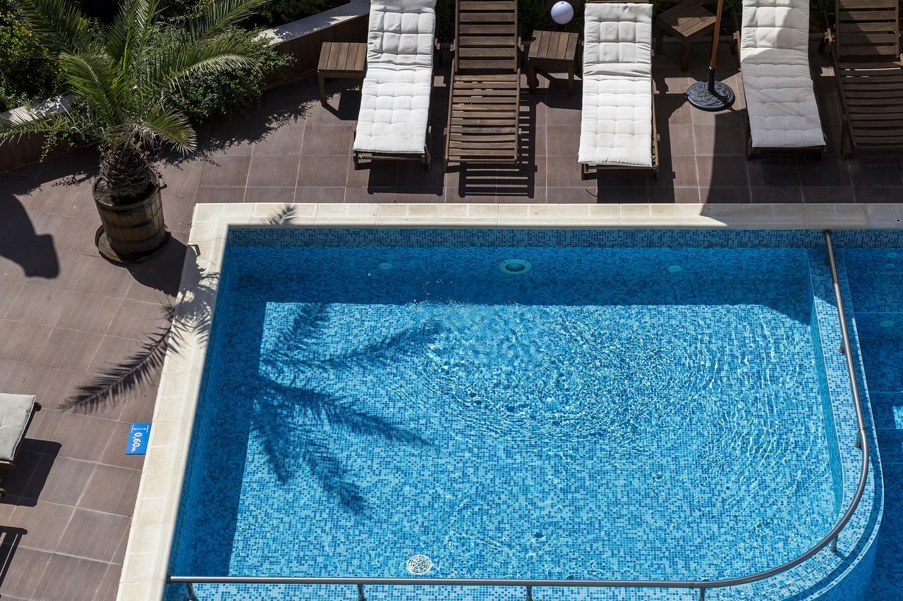 Boutique Wellness Hotel Ambrosia 체르노모레츠 외부 사진